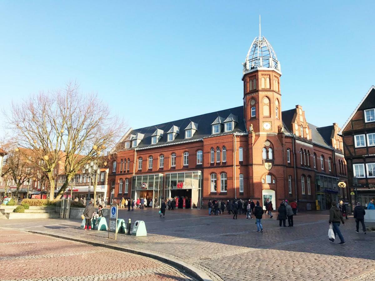 Peedy'S Luxurioese 60M² Wohnung Mit Balkonterrasse Stade Luaran gambar